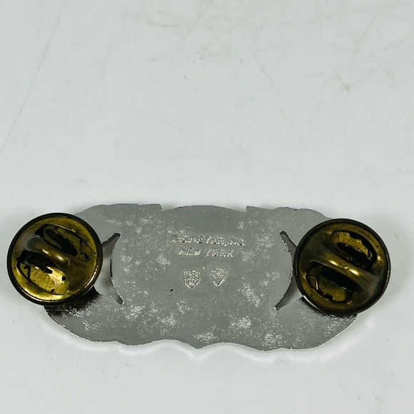 N.S. Meyer U.S. Air Force Pin Lapel Military Vintage Feather Silver Toned - Picture 2 of 4